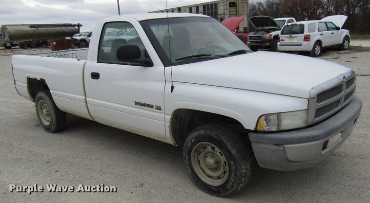 image for item DB2044 2001 Dodge Ram 1500 pickup truck