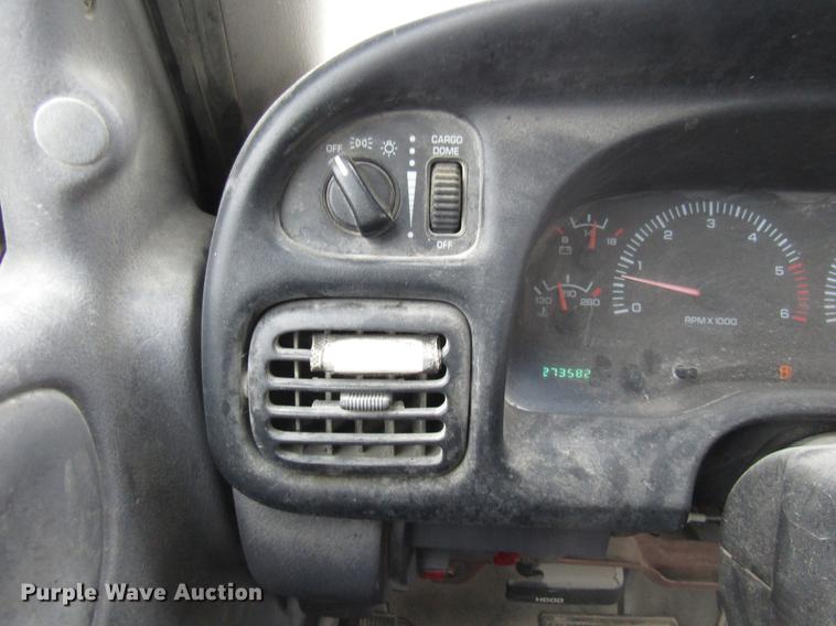 image for item DB2044 2001 Dodge Ram 1500 pickup truck