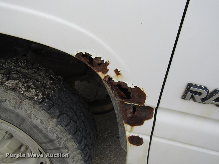 image for item DB2044 2001 Dodge Ram 1500 pickup truck