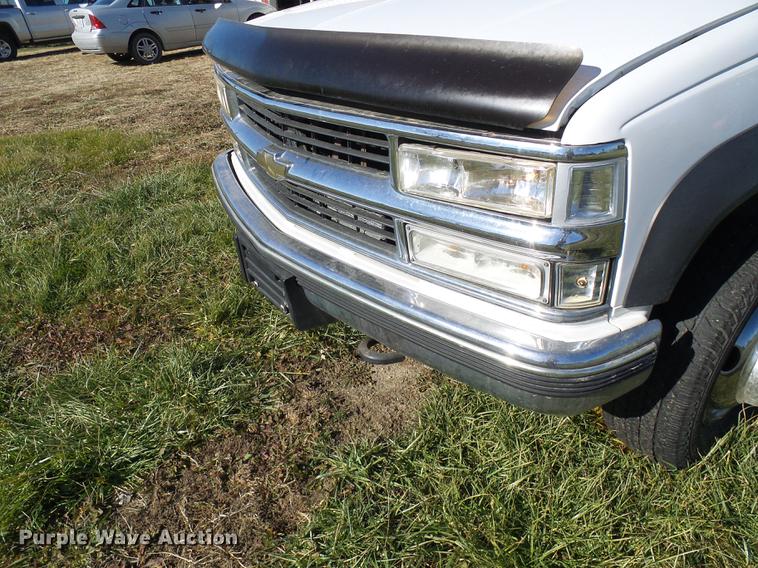 image for item DB2085 1997 Chevrolet 3500 Ext. Cab pickup truck