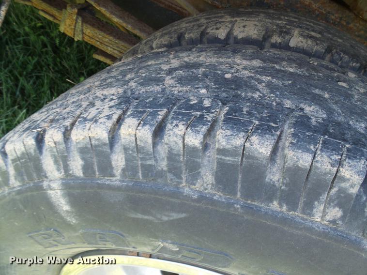 image for item DB2085 1997 Chevrolet 3500 Ext. Cab pickup truck