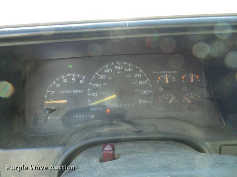 image for item DB2085 1997 Chevrolet 3500 Ext. Cab pickup truck