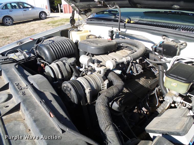 image for item DB2085 1997 Chevrolet 3500 Ext. Cab pickup truck