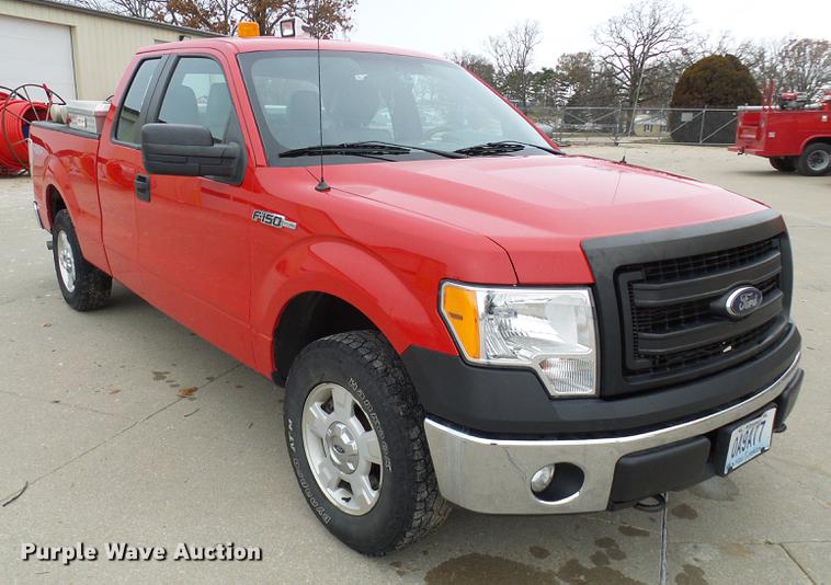 image for item DB2088 2014 Ford F150 SuperCab pickup truck