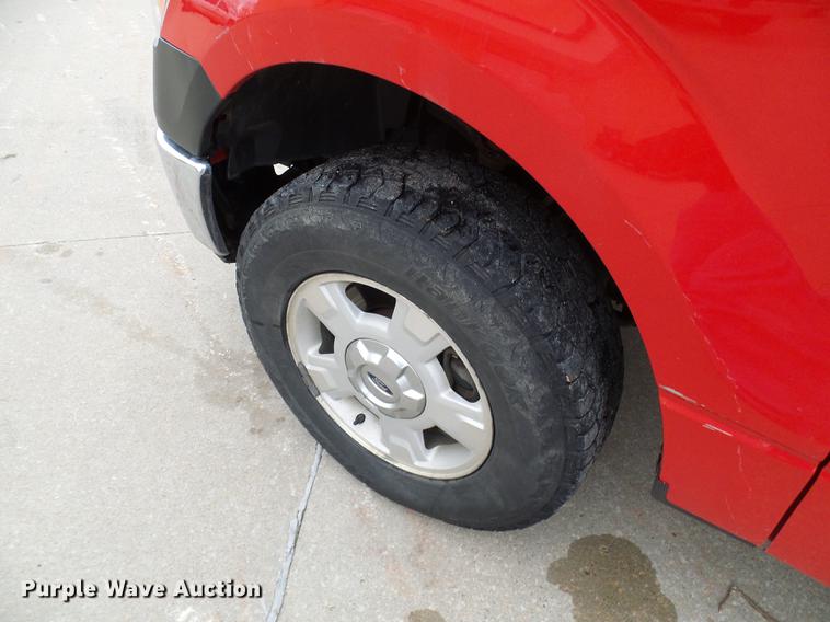 image for item DB2088 2014 Ford F150 SuperCab pickup truck