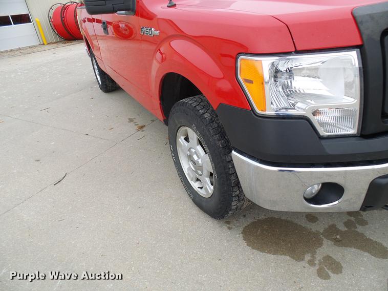 image for item DB2088 2014 Ford F150 SuperCab pickup truck