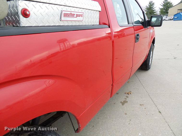 image for item DB2088 2014 Ford F150 SuperCab pickup truck