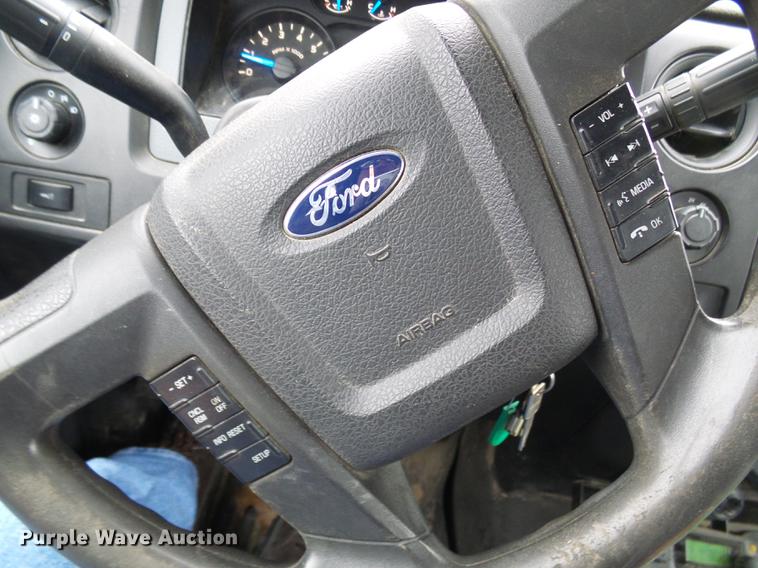 image for item DB2088 2014 Ford F150 SuperCab pickup truck