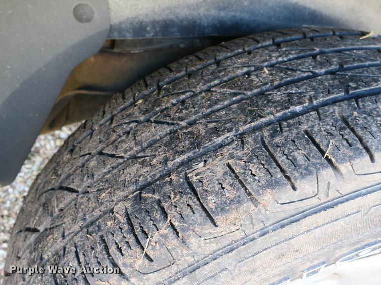 image for item DB8940 2004 Ford Explorer SUV