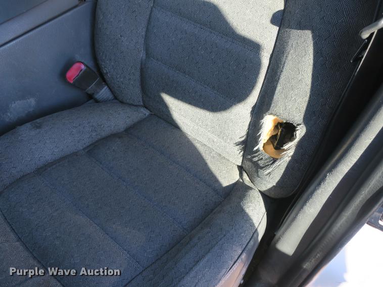 image for item DB8940 2004 Ford Explorer SUV