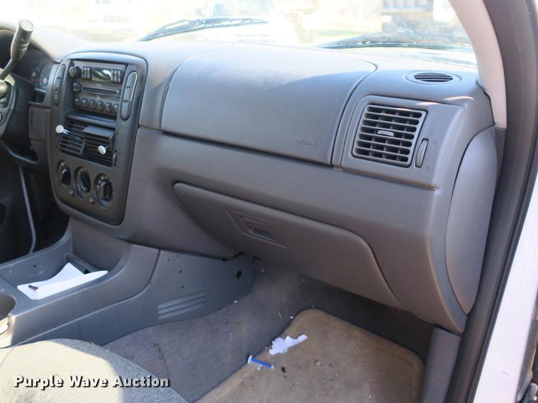 image for item DB8941 2004 Ford Explorer SUV