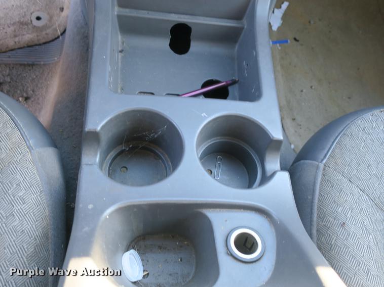 image for item DB8941 2004 Ford Explorer SUV