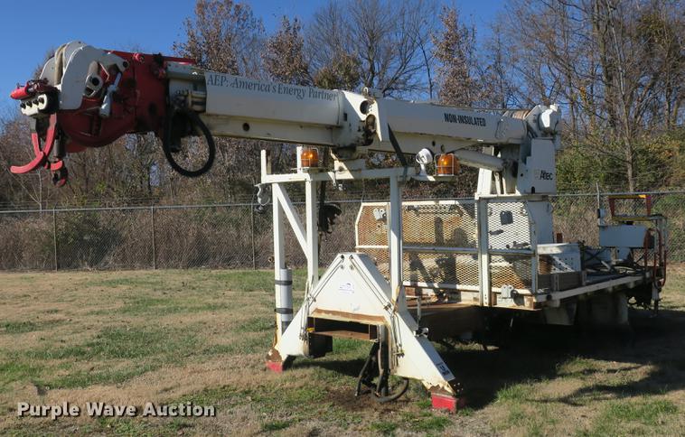 image for item DB8947 Altec PHHT-107B digger derrick bed