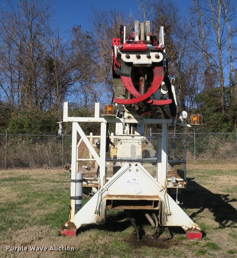 image for item DB8947 Altec PHHT-107B digger derrick bed