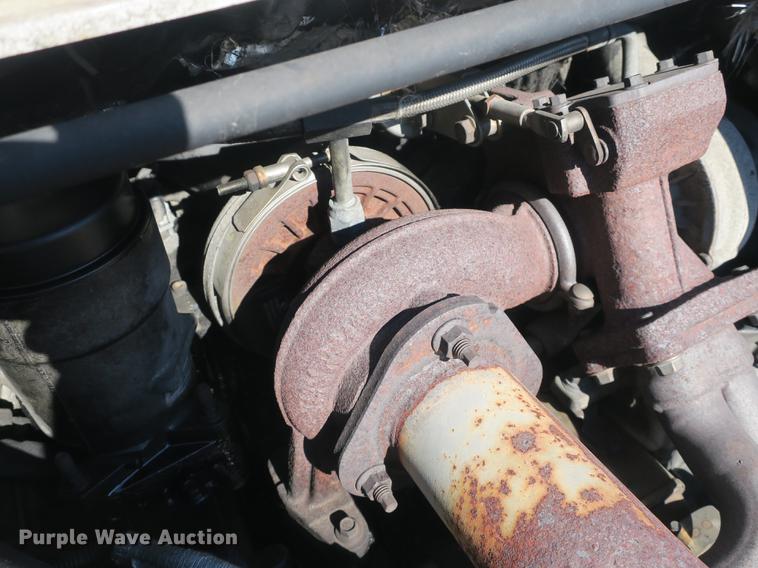 image for item DB8949 2007 Ford LCF truck cab and chassis