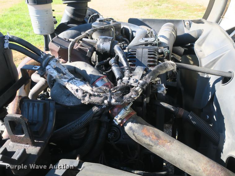 image for item DB8949 2007 Ford LCF truck cab and chassis