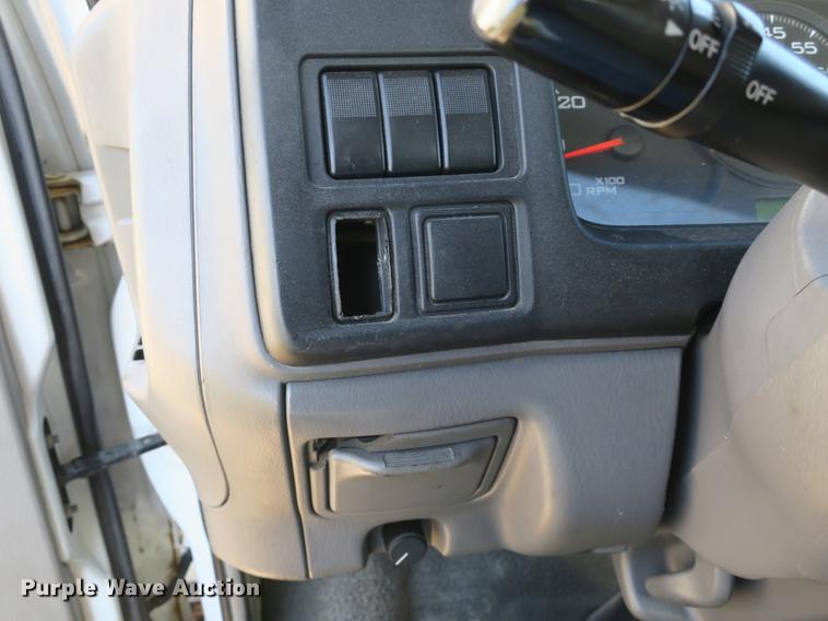 image for item DB8949 2007 Ford LCF truck cab and chassis