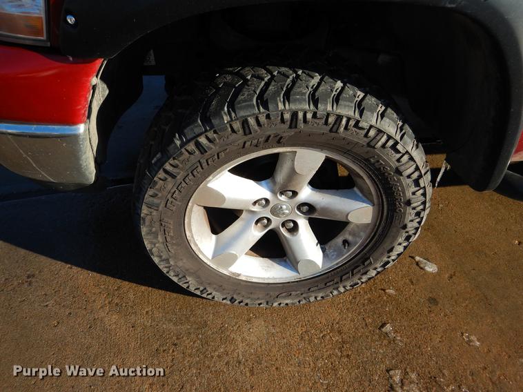 image for item DB9352 2006 Dodge Ram 1500 Quad Cab pickup truck