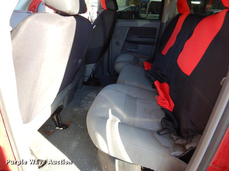 image for item DB9352 2006 Dodge Ram 1500 Quad Cab pickup truck