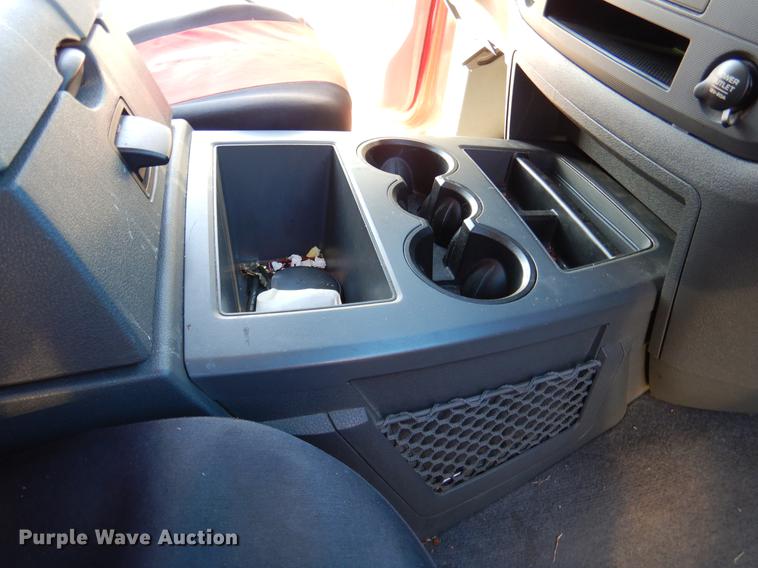 image for item DB9352 2006 Dodge Ram 1500 Quad Cab pickup truck