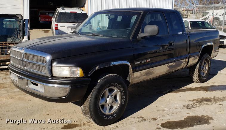 image for item DB9461 1999 Dodge Ram 1500 Quad Cab pickup truck