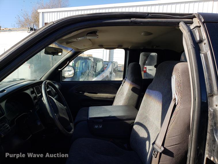 image for item DB9461 1999 Dodge Ram 1500 Quad Cab pickup truck