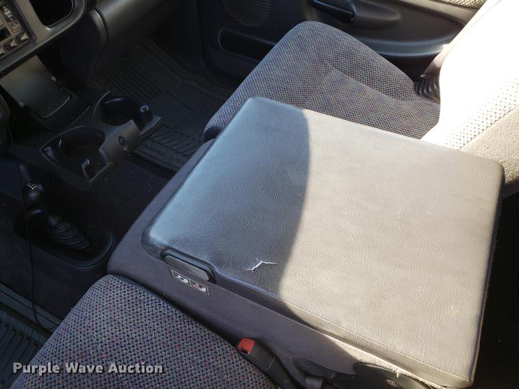 image for item DB9461 1999 Dodge Ram 1500 Quad Cab pickup truck