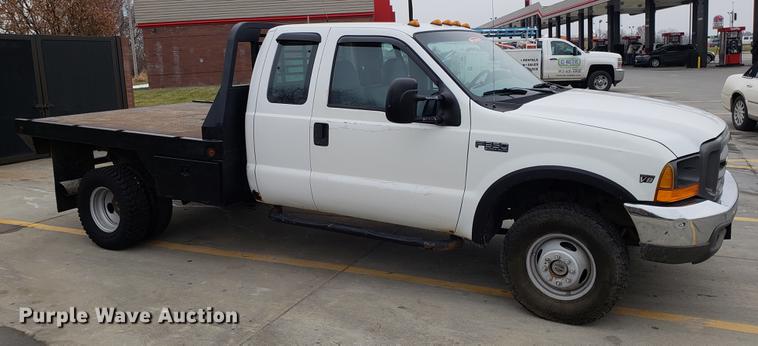 image for item DB9495 1999 Ford F350 Super Duty SuperCab pickup truck