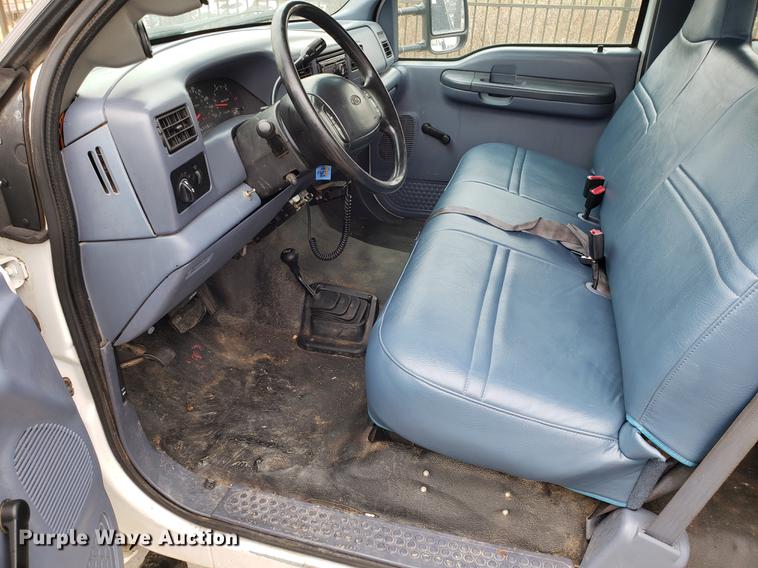 image for item DB9495 1999 Ford F350 Super Duty SuperCab pickup truck