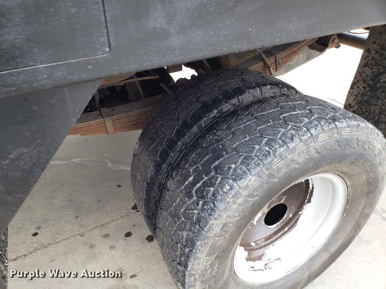 image for item DB9495 1999 Ford F350 Super Duty SuperCab pickup truck