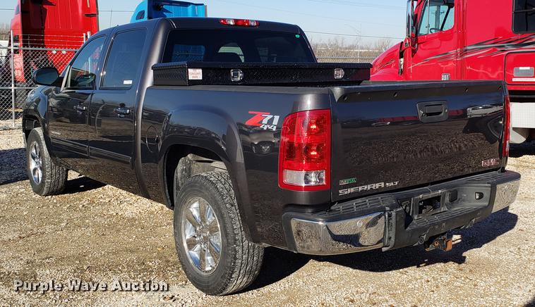 image for item DB9496 2011 GMC Sierra 1500 Crew Cab pickup truck