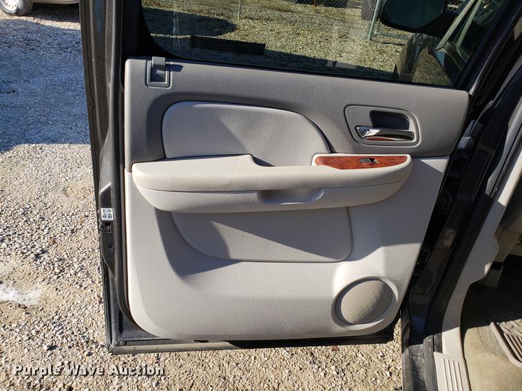 image for item DB9496 2011 GMC Sierra 1500 Crew Cab pickup truck