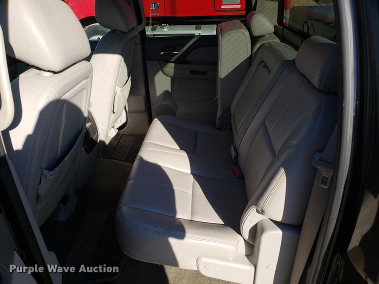 image for item DB9496 2011 GMC Sierra 1500 Crew Cab pickup truck