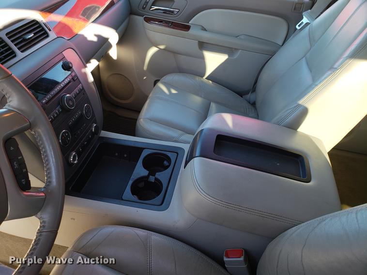 image for item DB9496 2011 GMC Sierra 1500 Crew Cab pickup truck