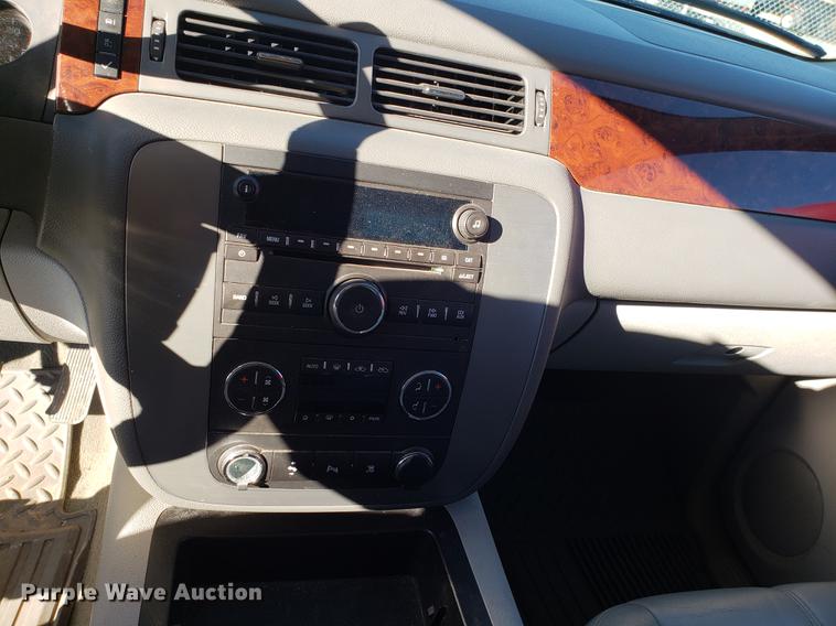 image for item DB9496 2011 GMC Sierra 1500 Crew Cab pickup truck