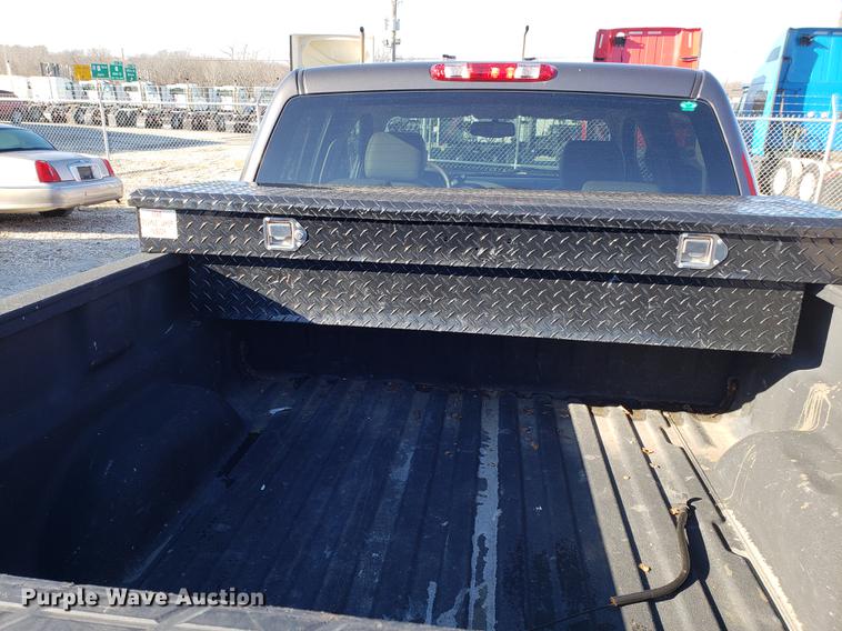 image for item DB9496 2011 GMC Sierra 1500 Crew Cab pickup truck