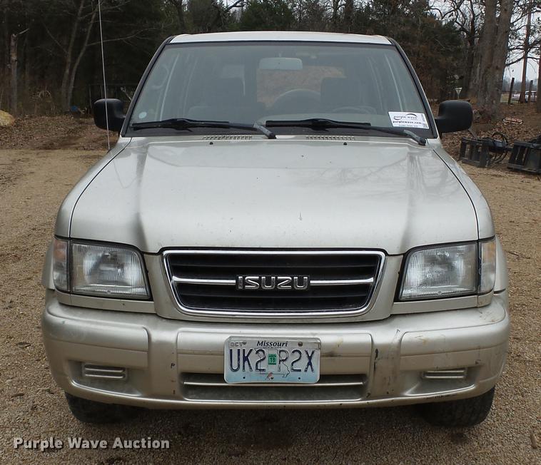 image for item DD2388 1998 Isuzu Trooper SUV