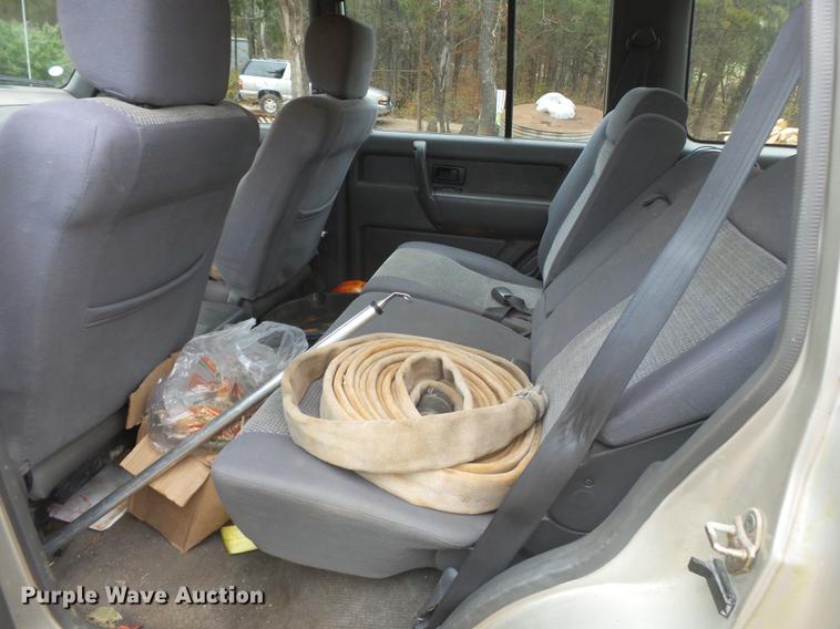 image for item DD2388 1998 Isuzu Trooper SUV