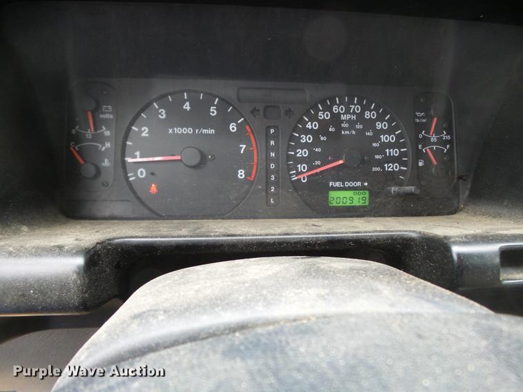 image for item DD2388 1998 Isuzu Trooper SUV