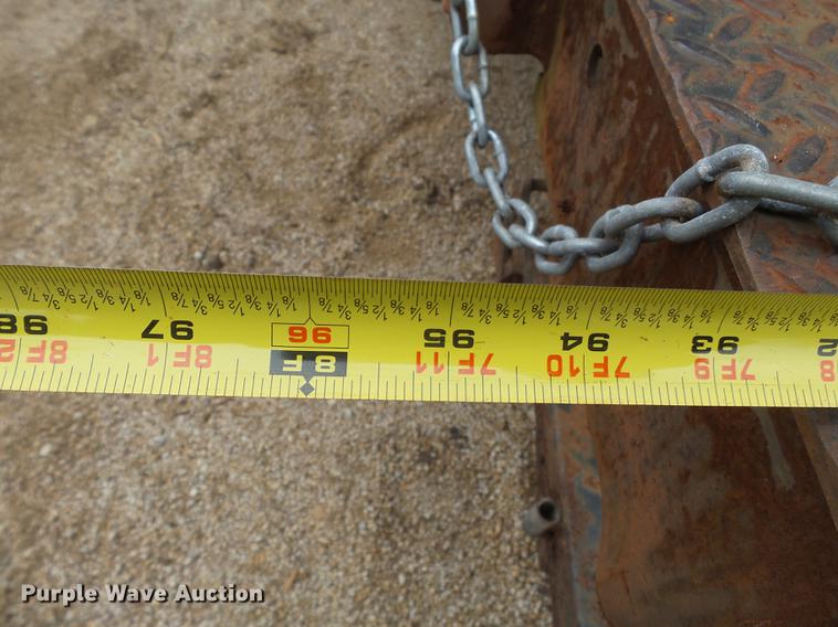 image for item DD2389 1991 International 4700 box truck