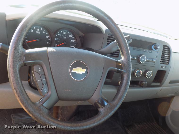 image for item DD3519 2012 Chevrolet Silverado 1500 pickup truck