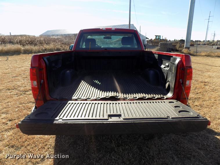 image for item DD3519 2012 Chevrolet Silverado 1500 pickup truck