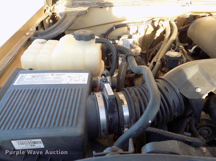 image for item DD3520 2005 GMC Sierra 1500 Ext. Cab pickup truck