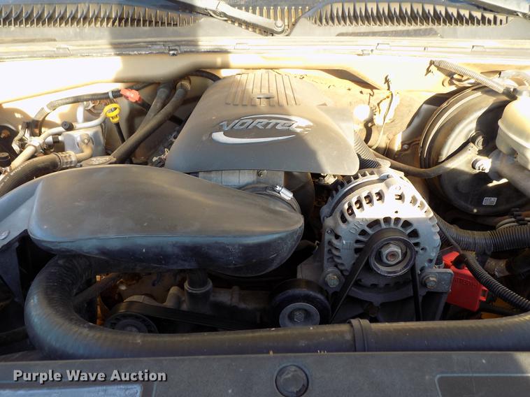 image for item DD3520 2005 GMC Sierra 1500 Ext. Cab pickup truck