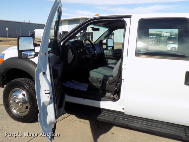 image for item DD3531 2011 Ford F450 Super Duty Crew Cab flatbed truck