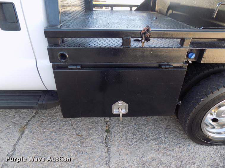 image for item DD3531 2011 Ford F450 Super Duty Crew Cab flatbed truck