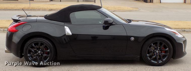 image for item DD3532 2016 Nissan 370Z Touring convertible