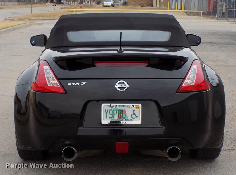 image for item DD3532 2016 Nissan 370Z Touring convertible