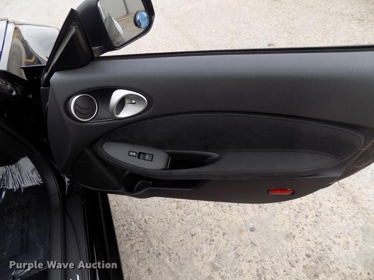 image for item DD3532 2016 Nissan 370Z Touring convertible