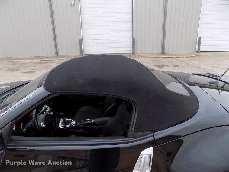 image for item DD3532 2016 Nissan 370Z Touring convertible